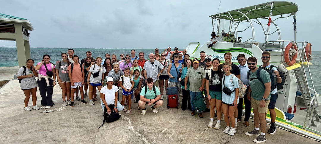 onthego_san pedro_belize_2025 San Pedro, Belize On The Go Team 2025